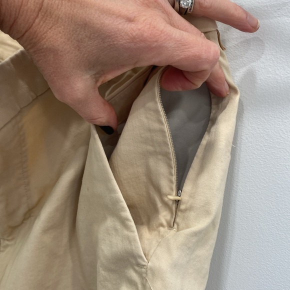 Lululemon golf shorts, Tam/ cream tone colour - Picture 7 of 10